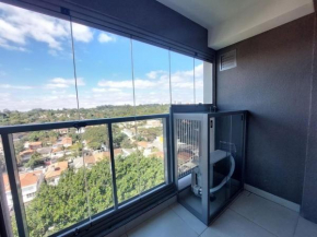 Studio no Alto da Boa Vista com vista panorâmica.
